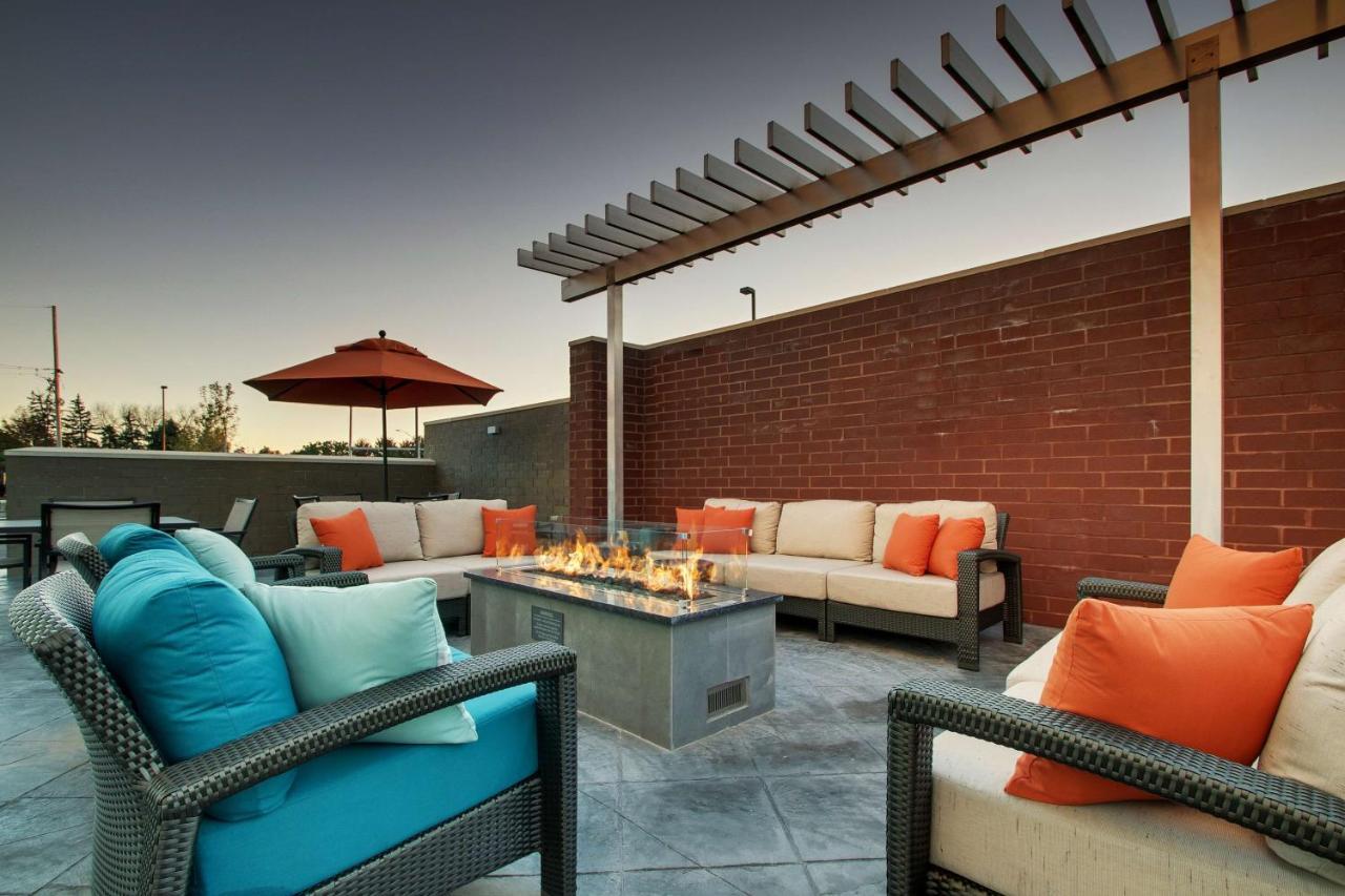 Hyatt House Oak Brook Hotell Exteriör bild